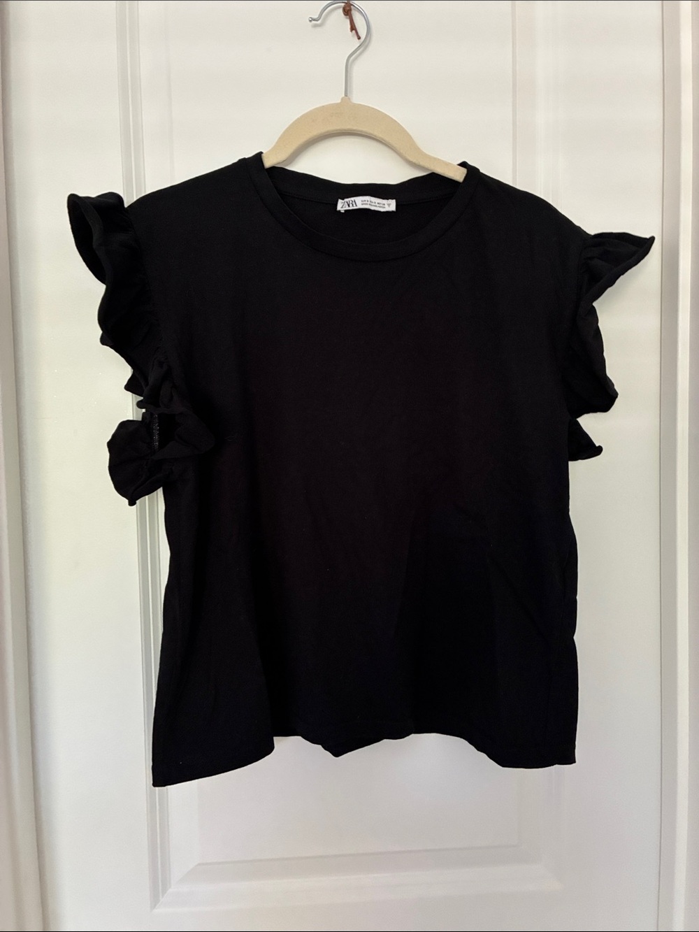 Zara Black Ruffle Sleeve Tee